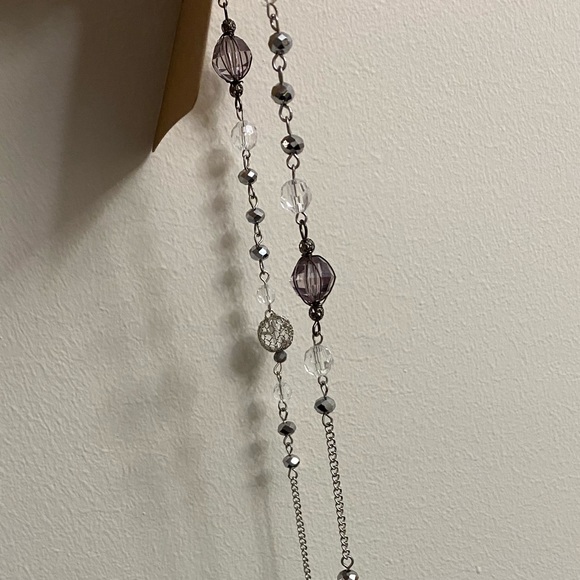M: Grey & Silver Necklace - Picture 6 of 10